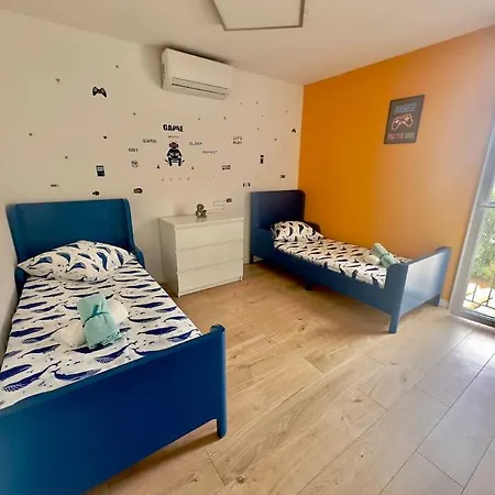 Villa Avec Piscine Privee A - Cote D'azur *